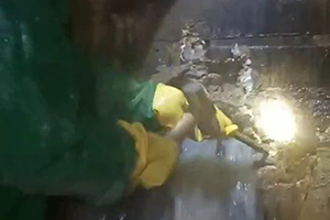 烟台消防水池堵漏施工视频